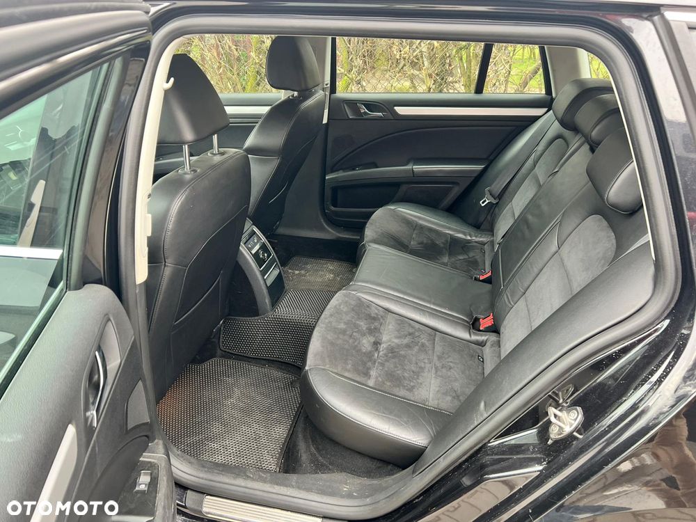 Skoda Superb 2.0 TDI DSG Elegance - 5