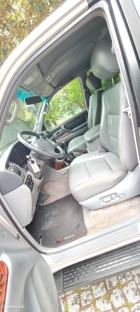 Toyota Land Cruiser SW 4.2 TDi - 34