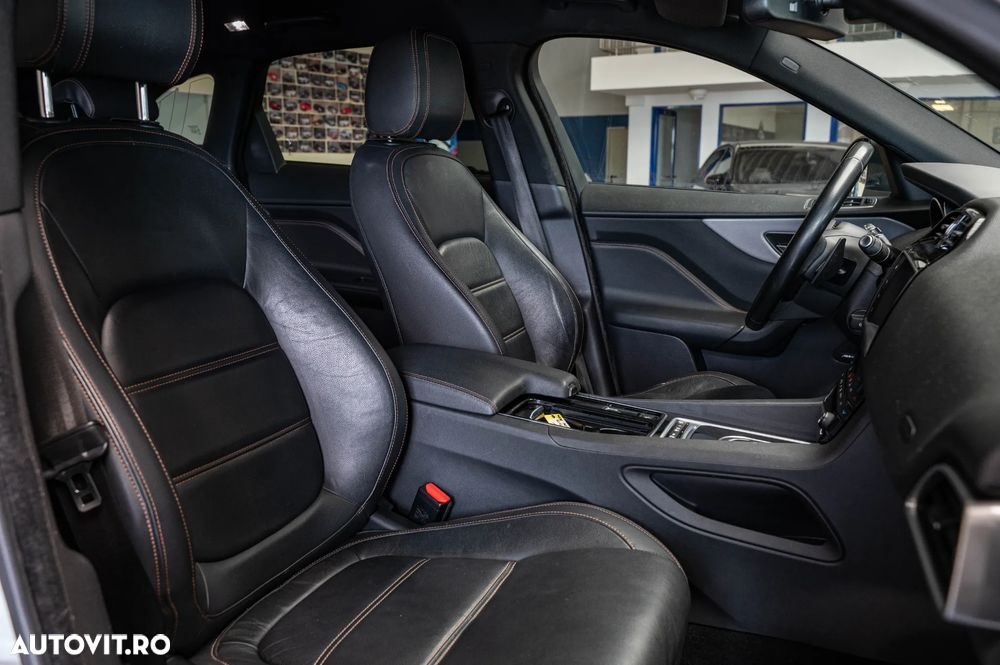 Jaguar F-Pace 20d AWD Aut. Prestige - 10