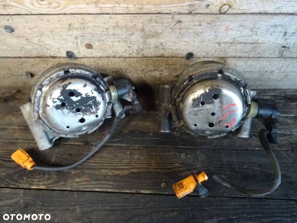 PODUSZKA ŁAPA MOCOWANIE SILNIKA AUDI A5 3.0 TDI 8K0199307
