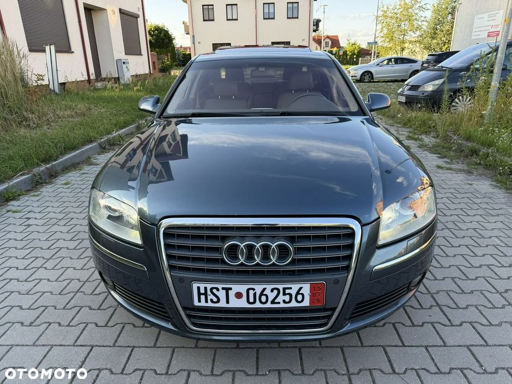 Audi A8 - 5