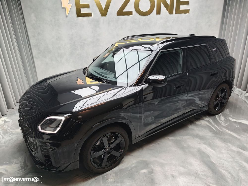 MINI Countryman E JCW - 2