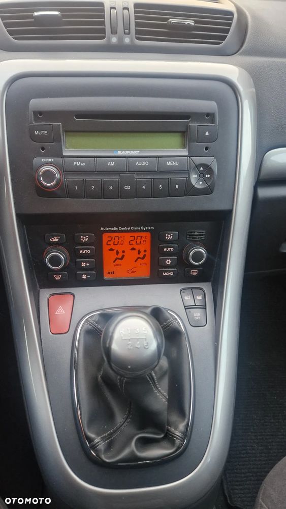 Fiat Croma 1.9 JTD Dynamic - 24