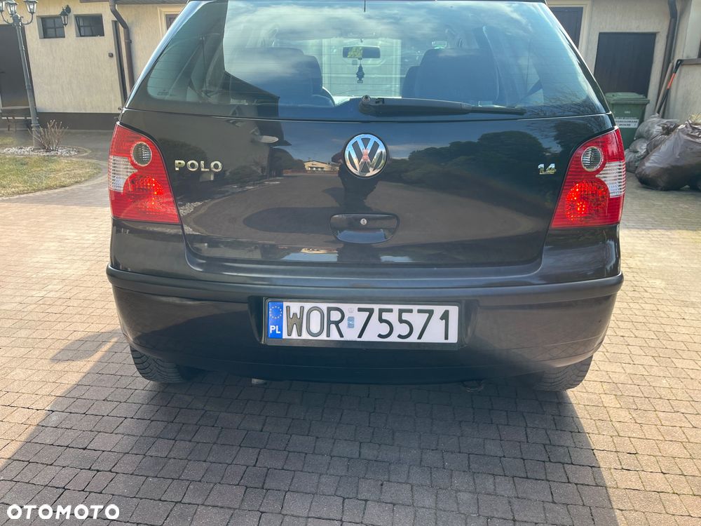 Volkswagen Polo 1.4 16V Highline - 5