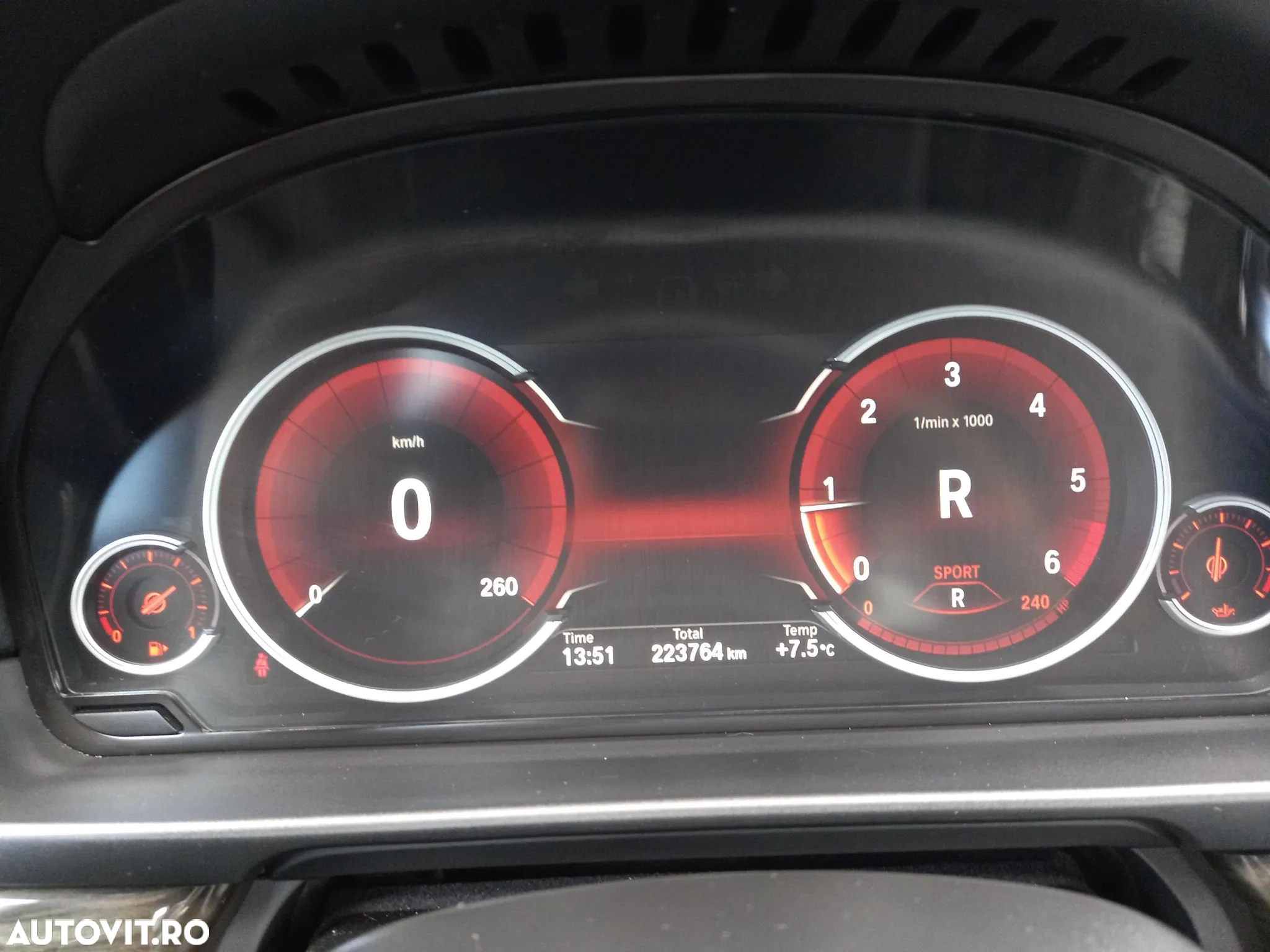 BMW Seria 5 520d Aut. Luxury Line - 10