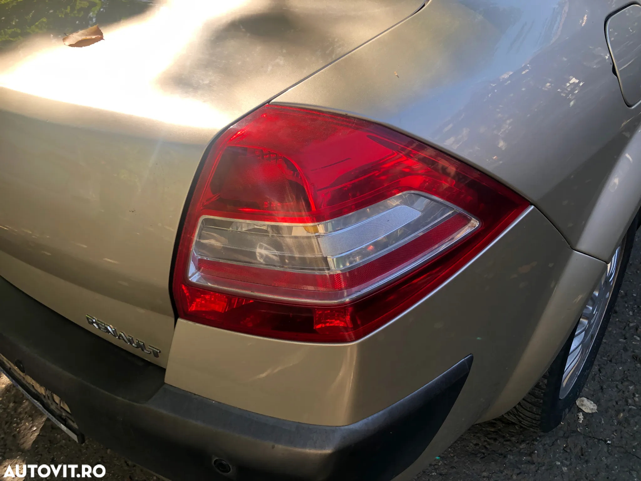 Stop stanga/Stop dreapta Renault Megane II facelift sedan 2008 - 8