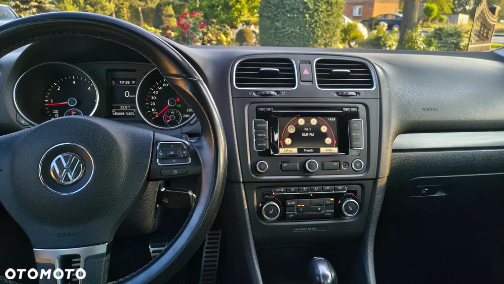 Volkswagen Golf - 20