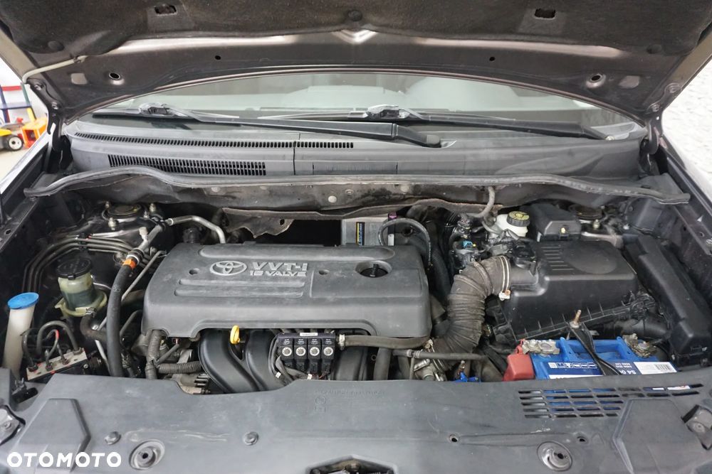 Toyota Corolla Verso 1.6 Luna - 13
