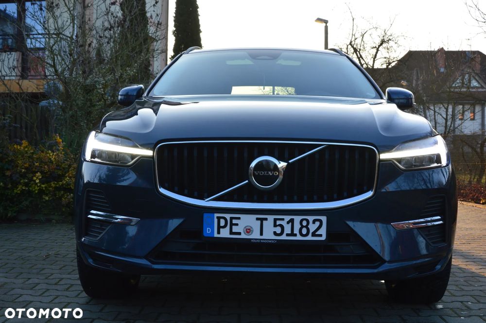 Volvo XC 60 B5 B Geartronic Momentum Pro - 2