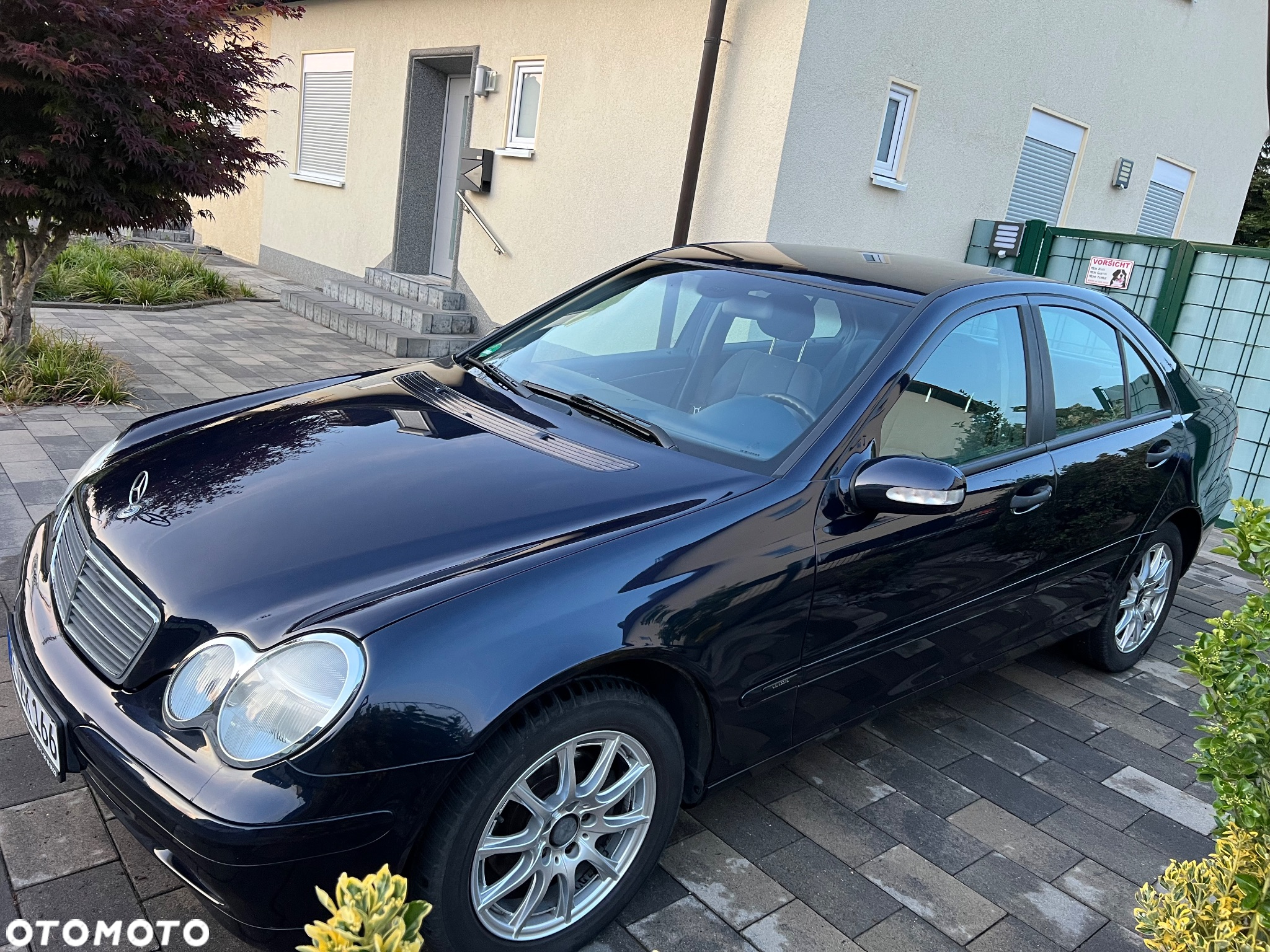 Mercedes-Benz Klasa C 180 Kompressor Classic - 4