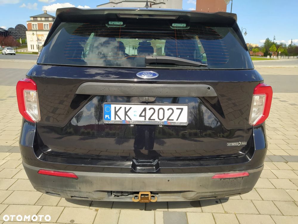 Ford Explorer - 13