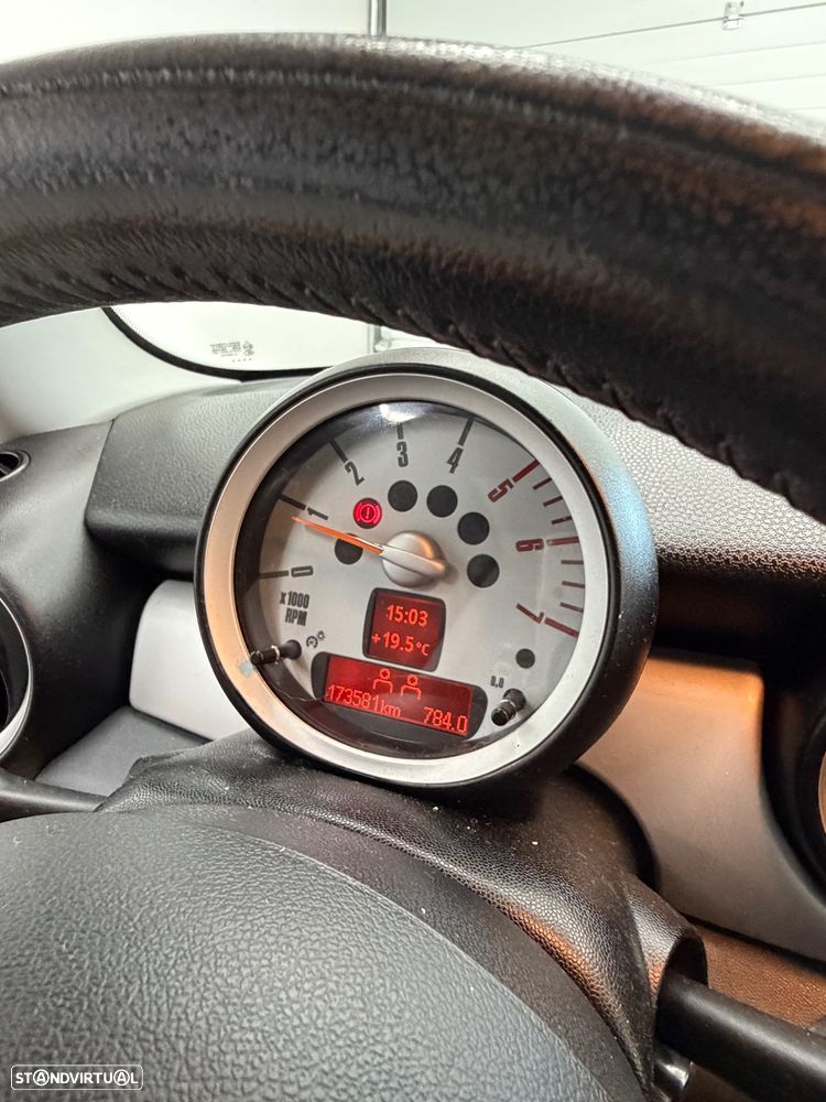MINI 3 Portas Cooper D - 15