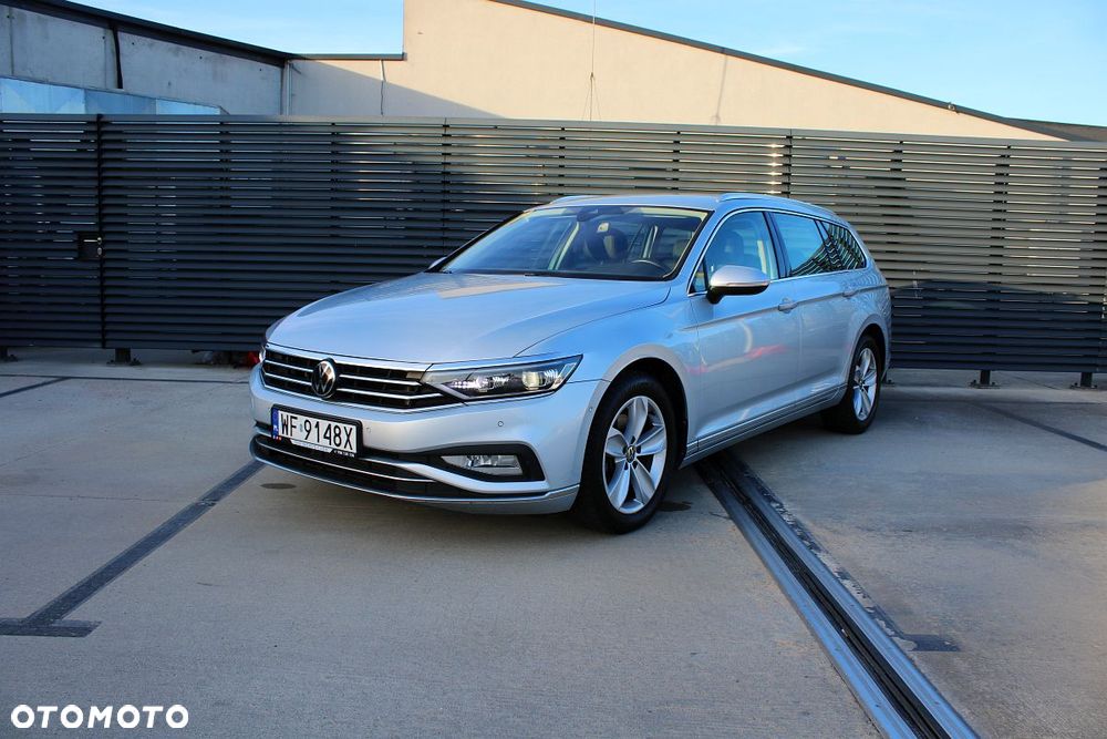 Volkswagen Passat Variant 2.0 TDI SCR Elegance DSG - 32