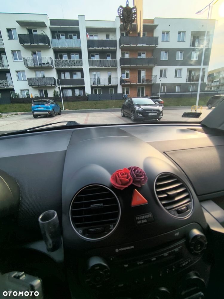 Volkswagen New Beetle 1.9 TDI - 10