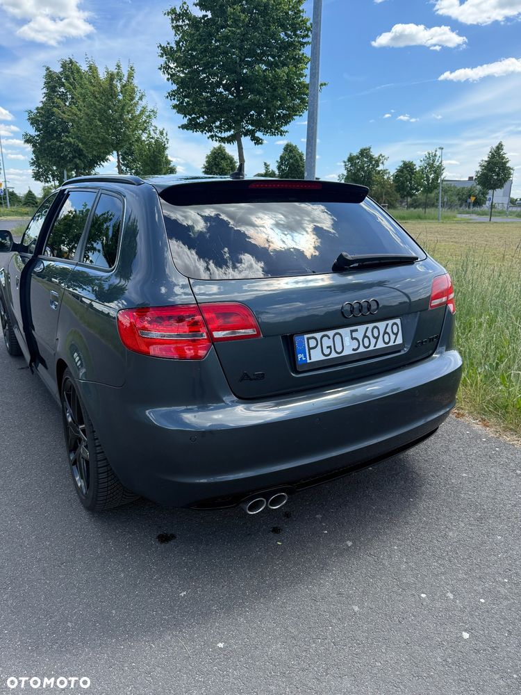 Audi A3 Sportback 2.0 TDI DPF quattro S line Sportpaket plus - 7