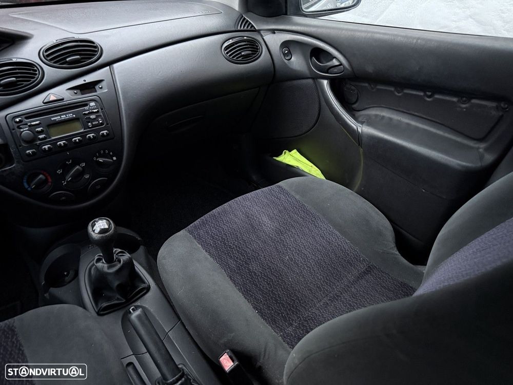 Ford Focus SW 1.4 Comfort - 6