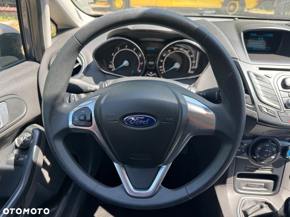 Ford Fiesta 1.0 Ambiente - 12
