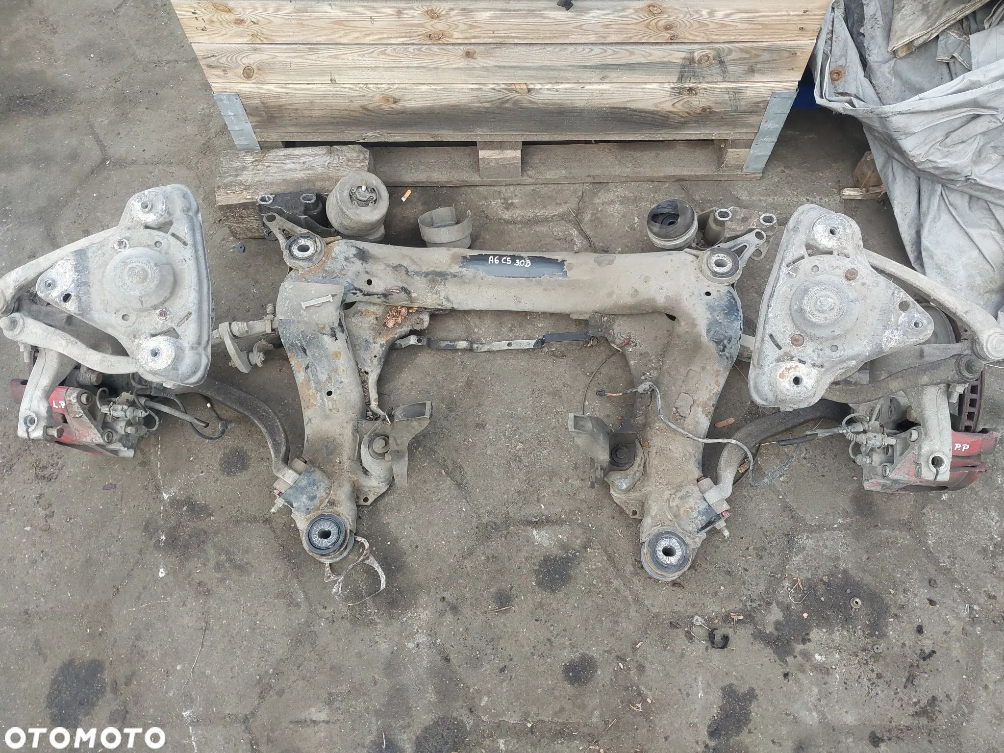 Sanki belka przód silnika Audi A6 C5 Quattro Mcperson Bilstein 19-119939 lewy prawy - 1