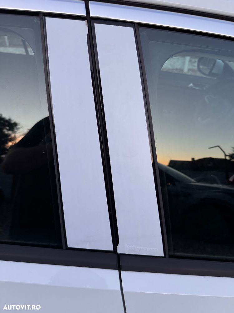 Volkswagen T-Roc 2.0 TDI SCR Style - 16