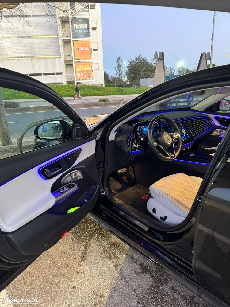 Mercedes-Benz E 300 de 9G-TRONIC - 11