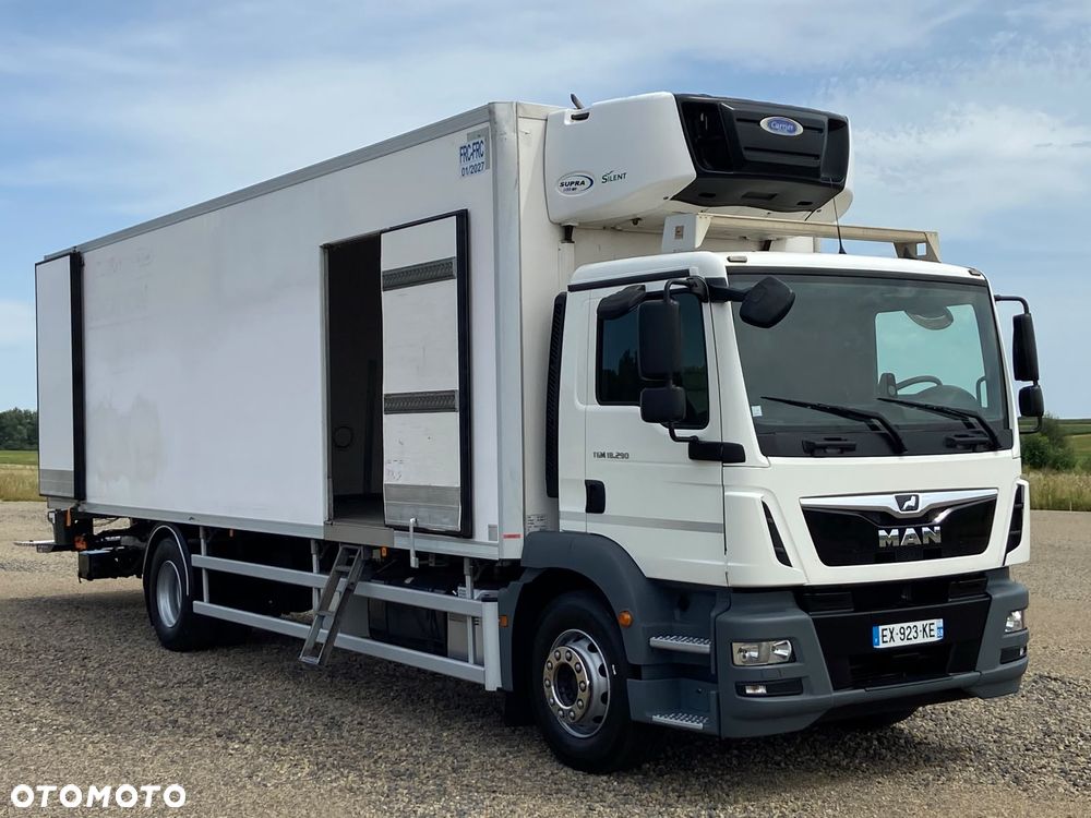 MAN TGM 18.290 | 2018 | Chłodnia 8,8 m | Carrier Supra 1150 Multitemp Silent | Automat | Winda | Drzwi boczne | 329 tys. km - 1