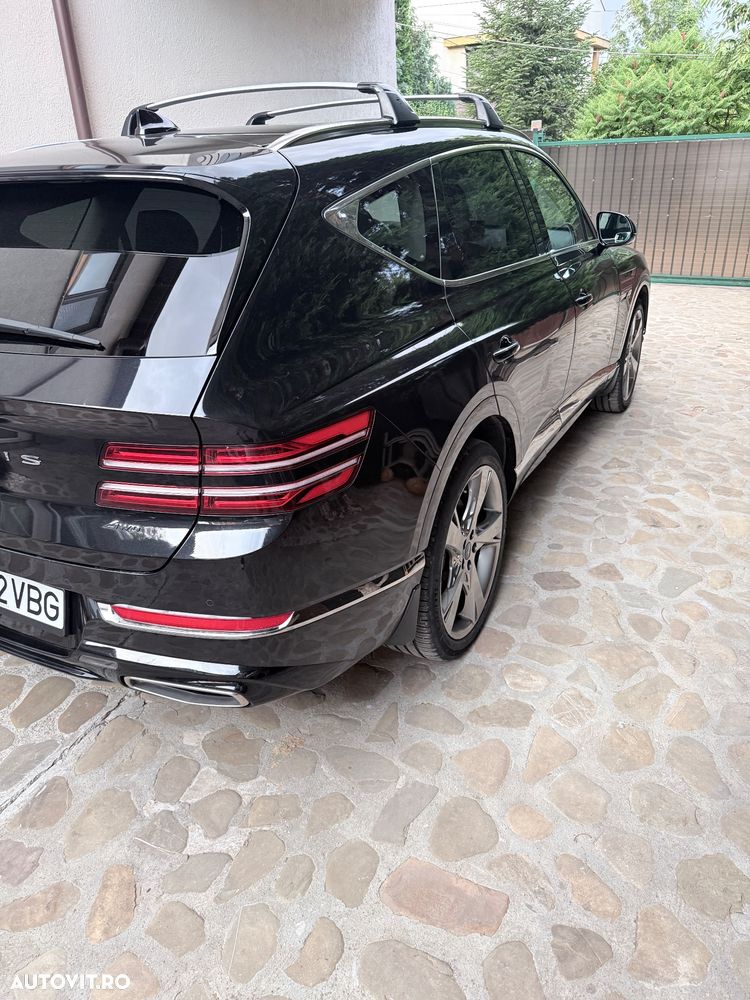 Hyundai Genesis - 6