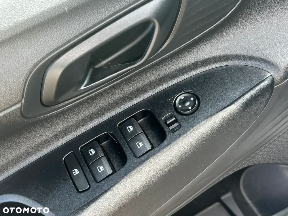Hyundai i20 1.2 Select - 19