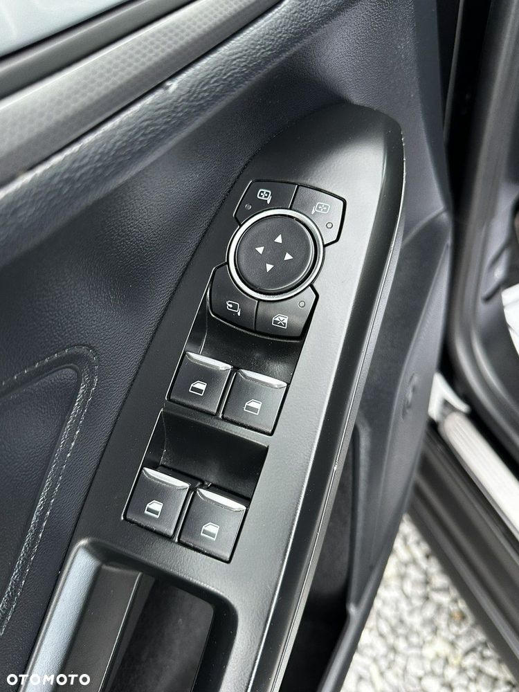 Ford Focus - 11