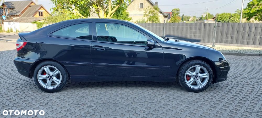 Mercedes-Benz Klasa C - 30