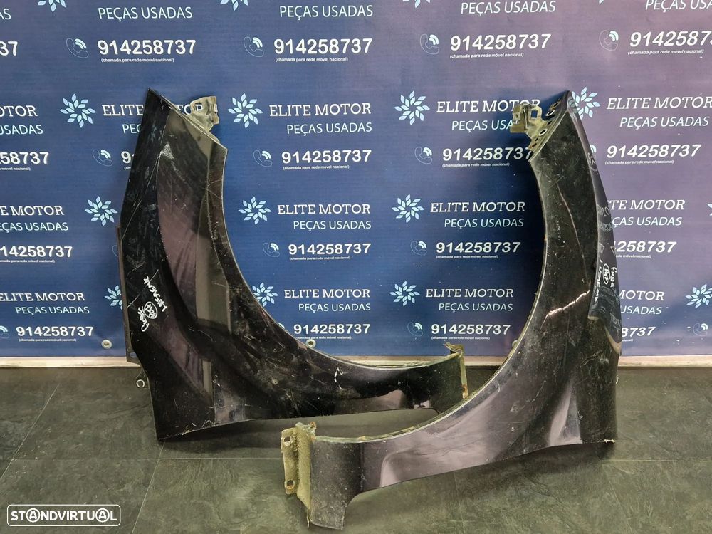 Guarda lamas usado FORD FIESTA 7 VII preto esquerdo direito - 1