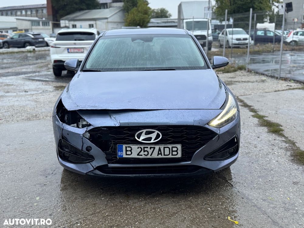 Hyundai i30 1.5 96CP M/T Highway - 10