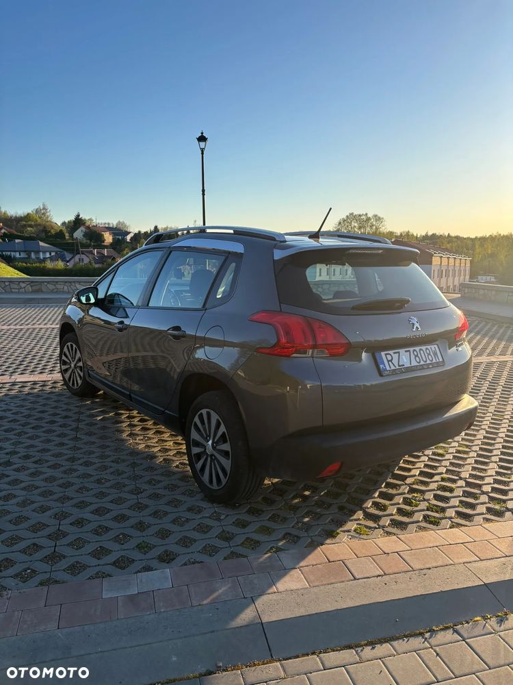 Peugeot 2008 e-HDi FAP 92 ETG6 STOP & START Allure - 3