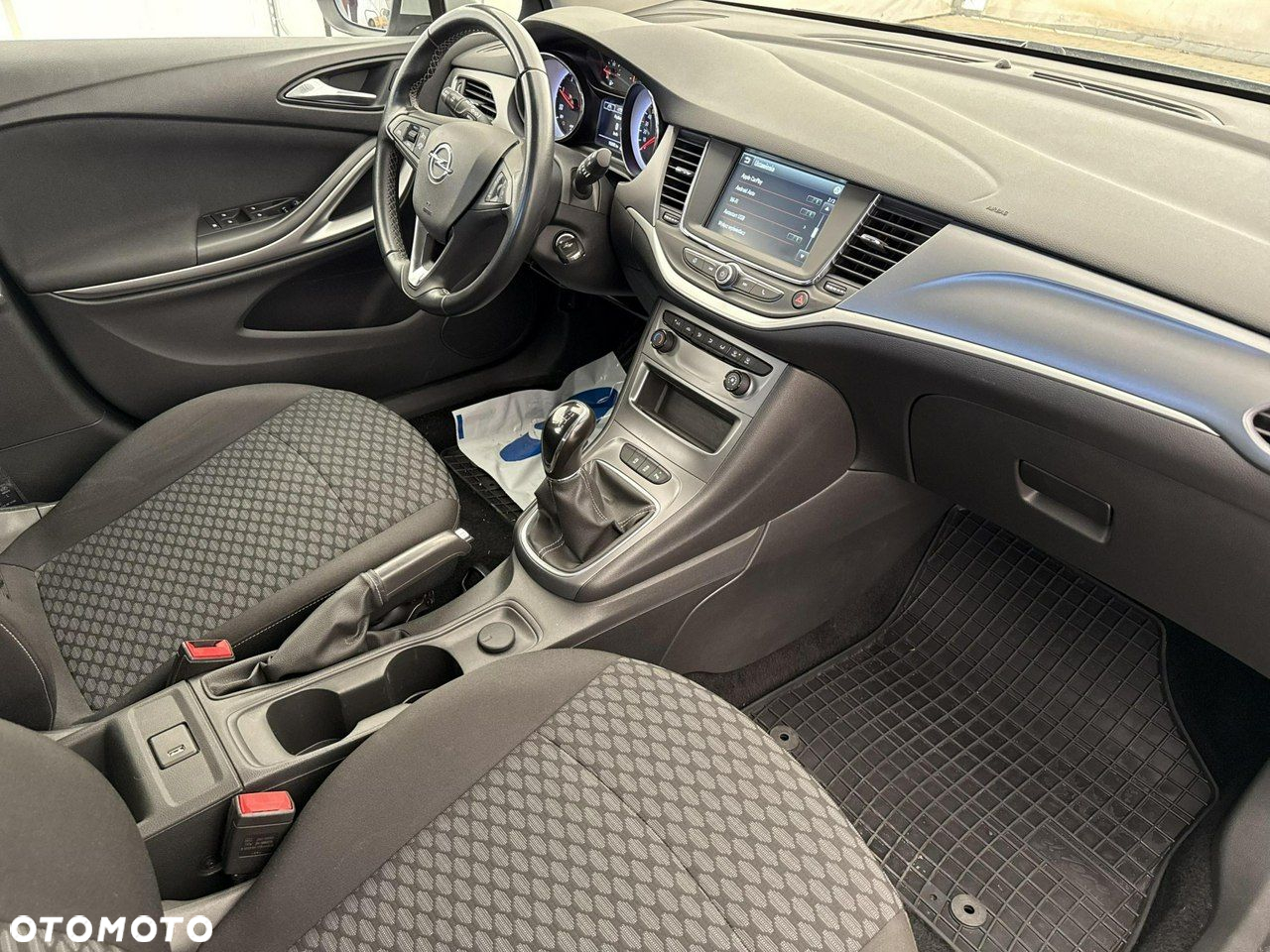 Opel Astra - 23