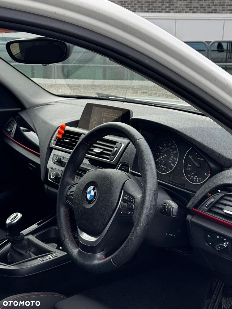 BMW Seria 1 116d EfficientDynamics Sport Line - 7
