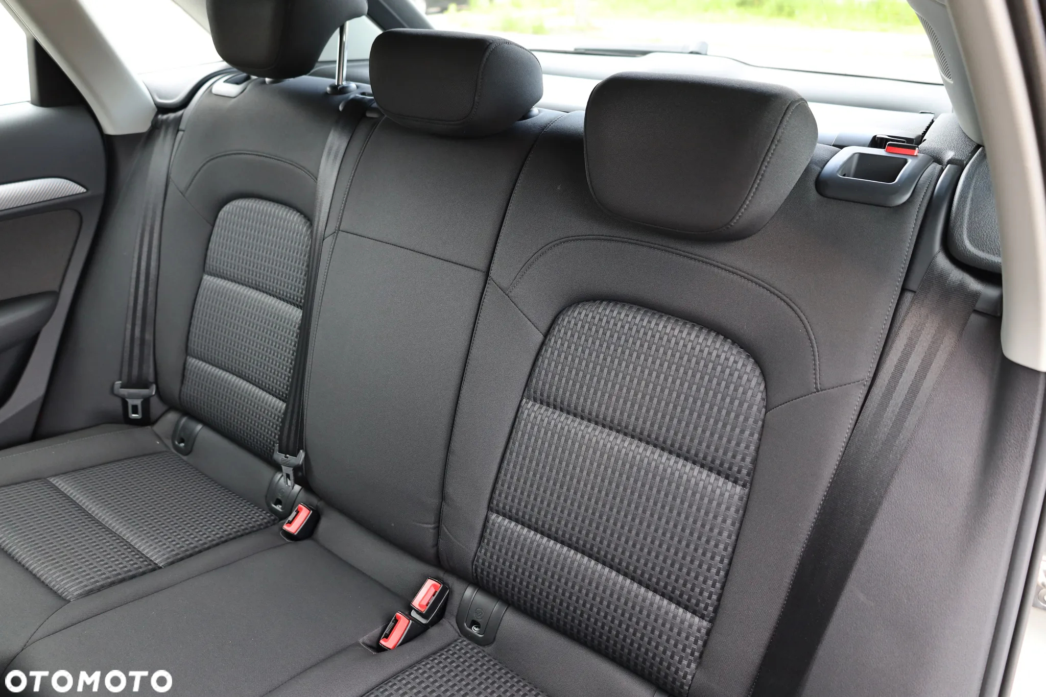 Audi Q3 1.4 TFSI CoD ultra Design S tronic - 24