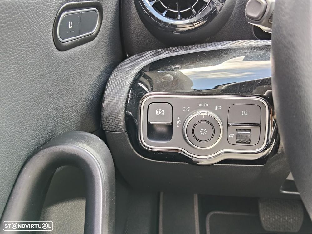 Mercedes-Benz A 200 Style Plus Aut. - 13