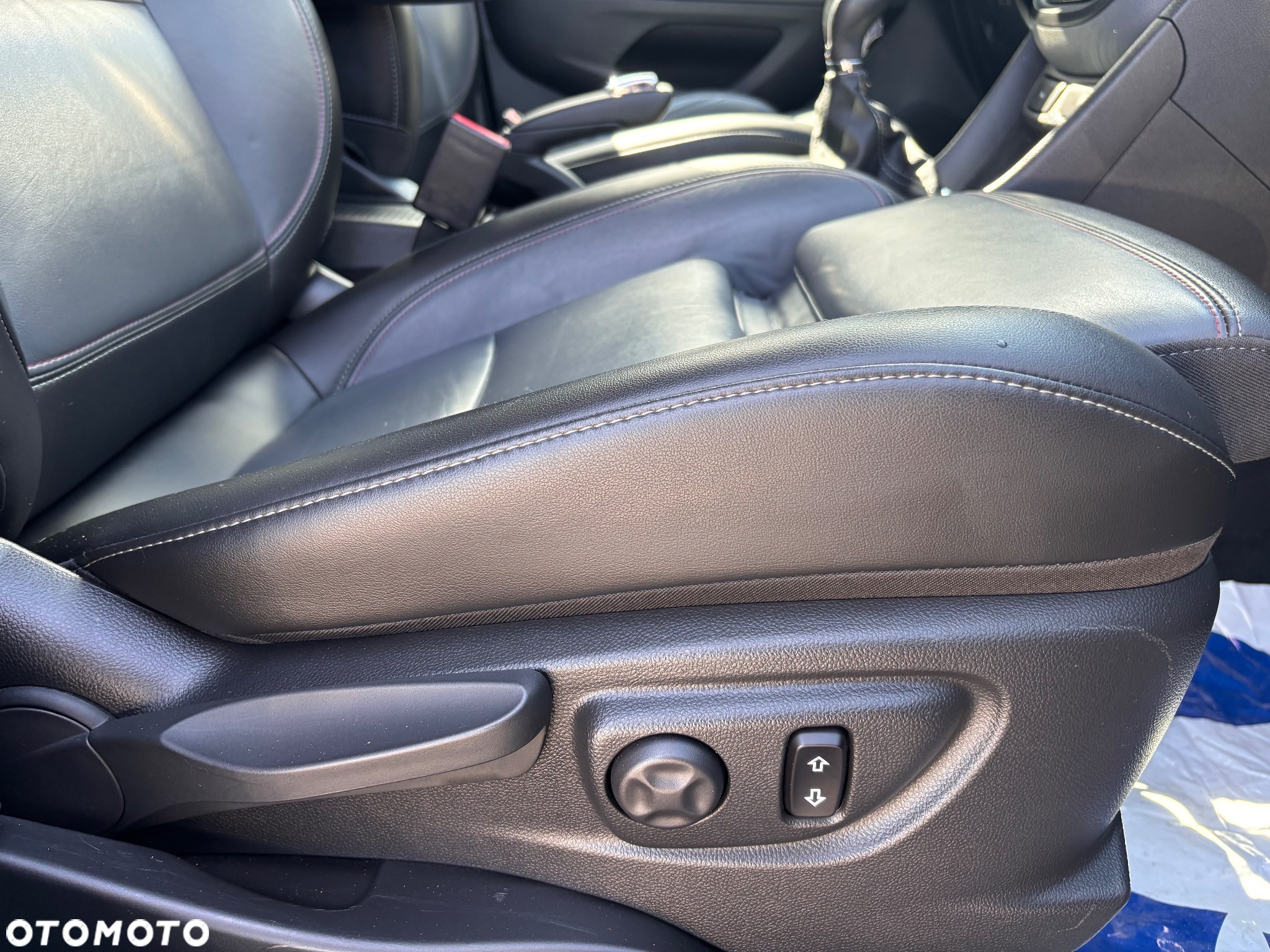 Opel Mokka 1.4 T Cosmo S&S - 19