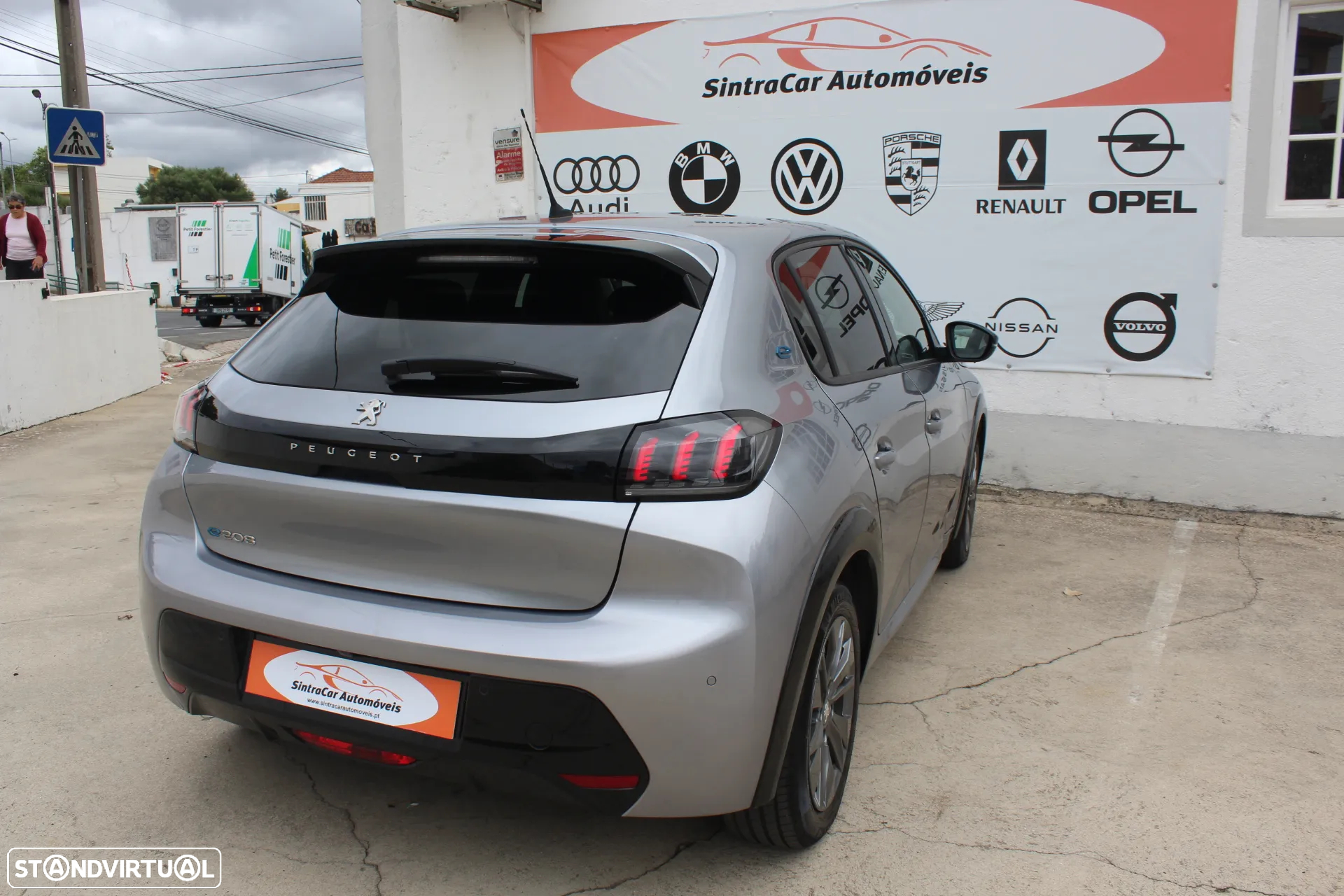 Peugeot e-208 50 kWh Allure - 9