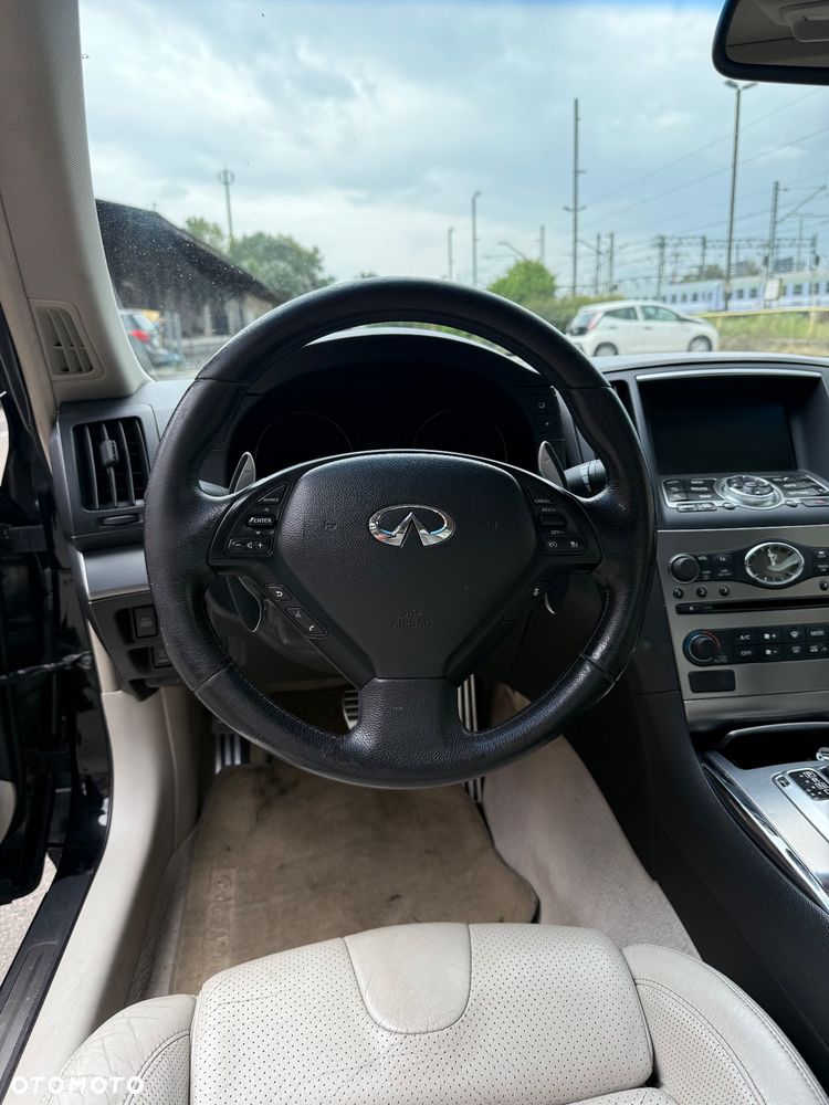 Infiniti G G37 - 6