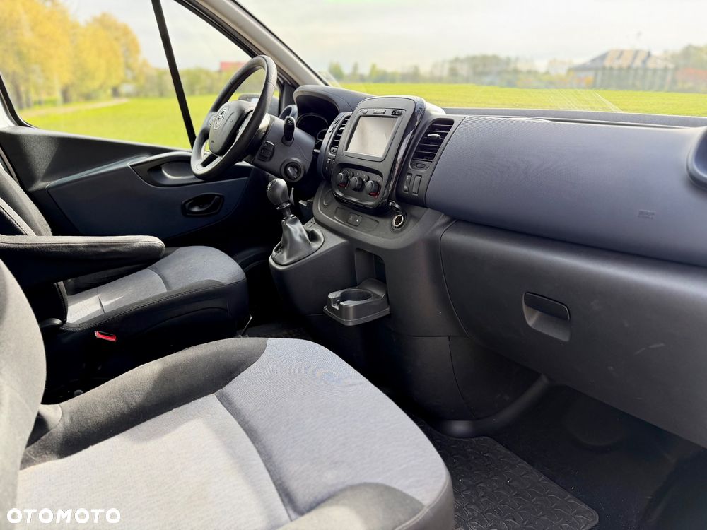 Opel Vivaro - 20