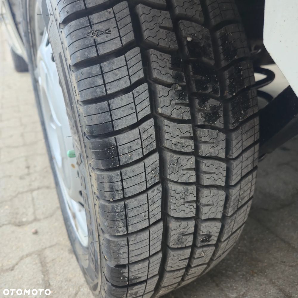 Fiat Doblo kontener chłodnia mroźnia FV - 7