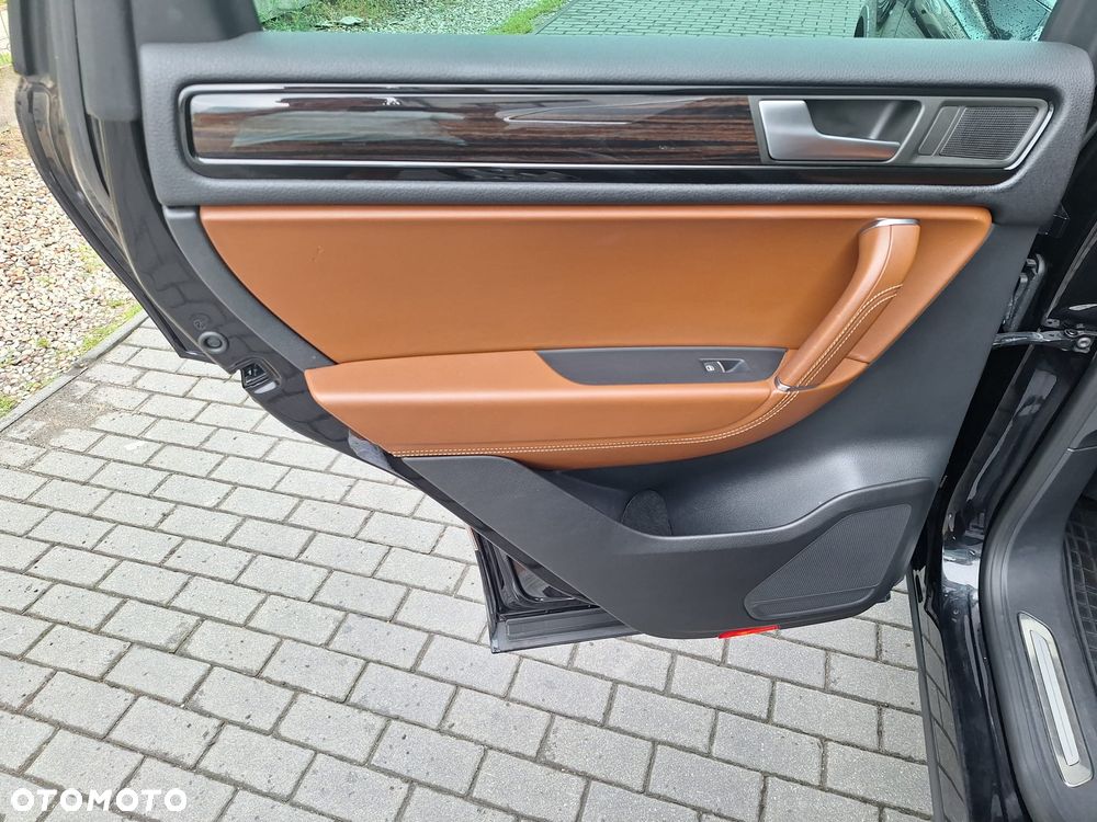 Volkswagen Touareg 3.0 V6 TDI BMT X-Edition - 18