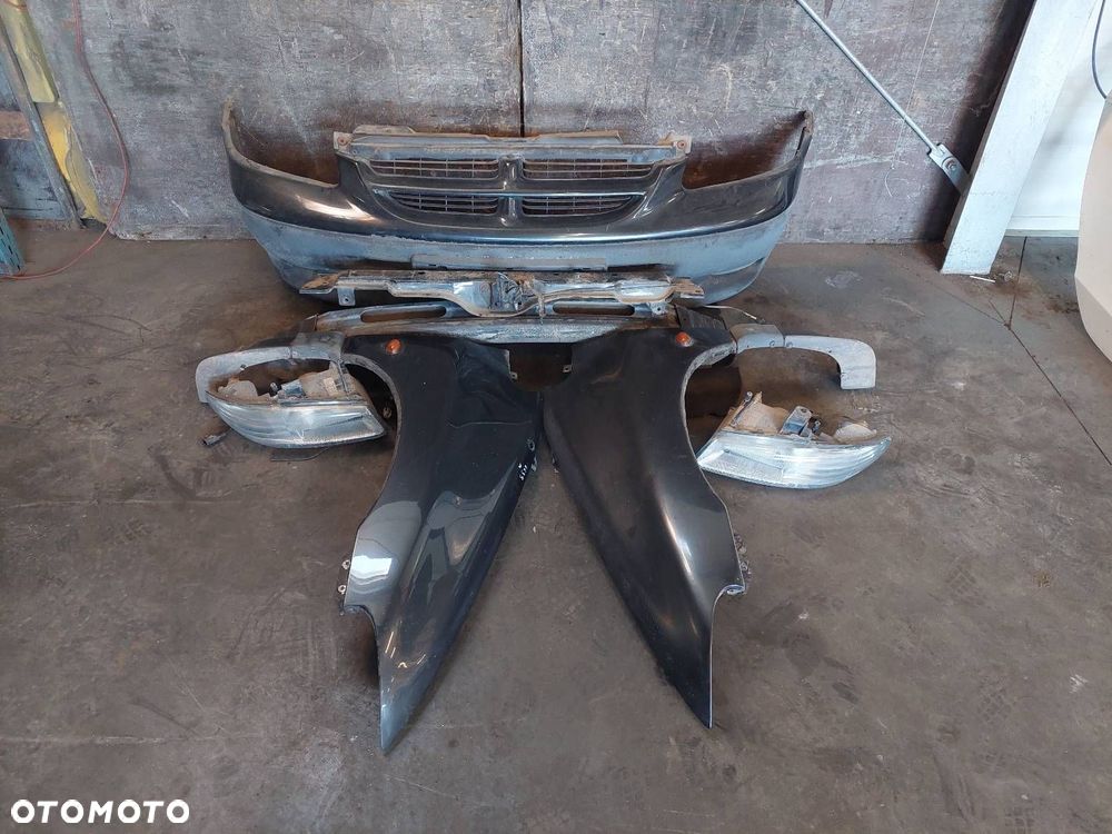 KOMPLETNY PRZÓD MASKA ZDERZAK BŁOTNIKI LAMPY CHRYSLER VOYAGER III QAW - 1