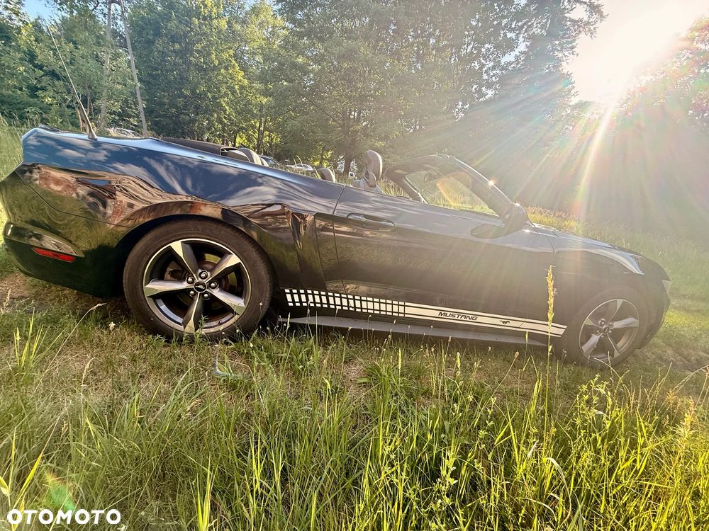Ford Mustang 3.7 V6 Premium - 9