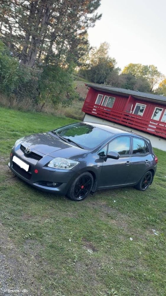 Toyota Auris 1.4 D-4D MMT Sol - 1