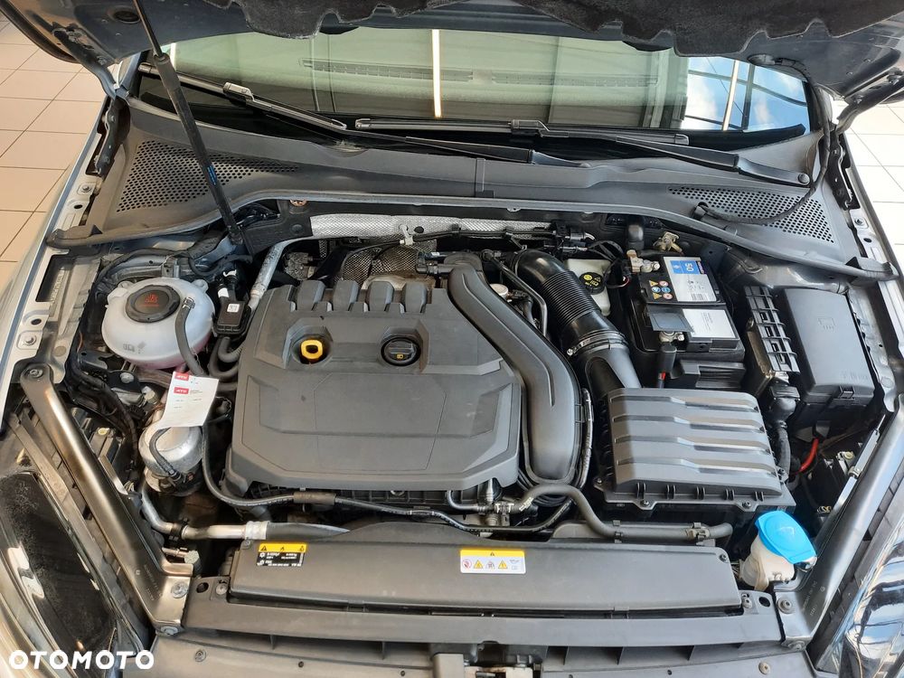 Volkswagen Golf 1.5 TSI BMT Evo Comfortline - 30