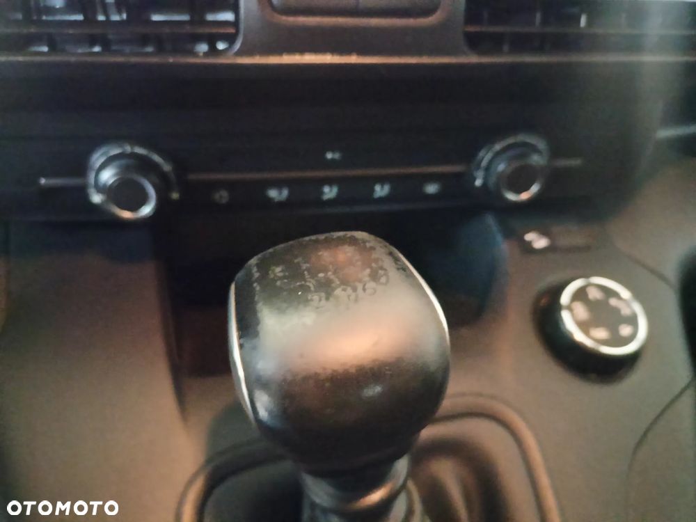 Opel Combo 1.2 Turbo Start/Stop Innovation - 15