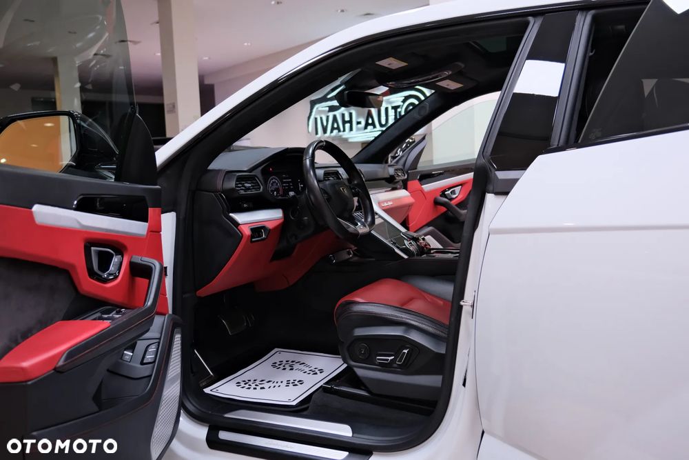Lamborghini Urus - 19