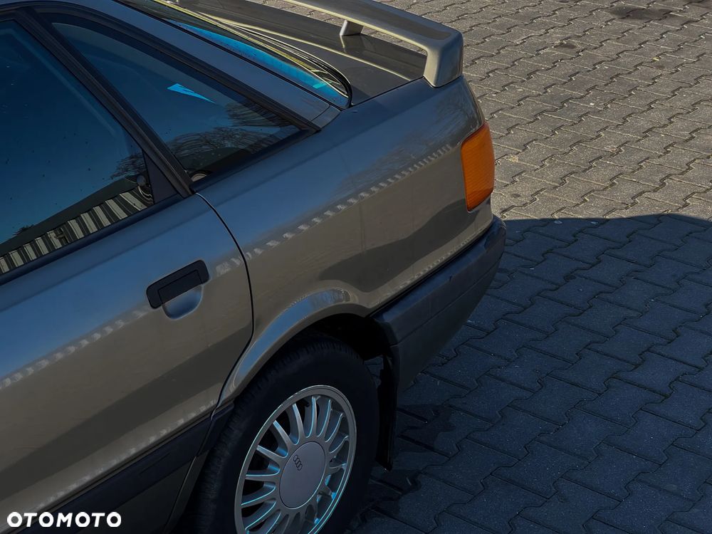 Audi 80 1.6 - 14