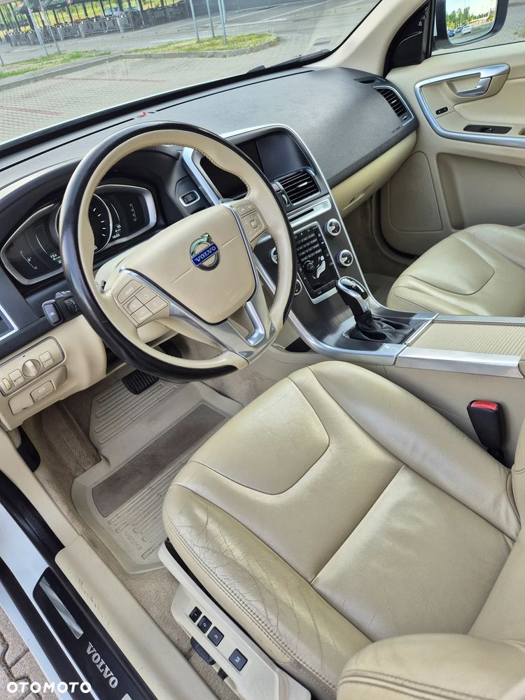 Volvo XC 60 - 15